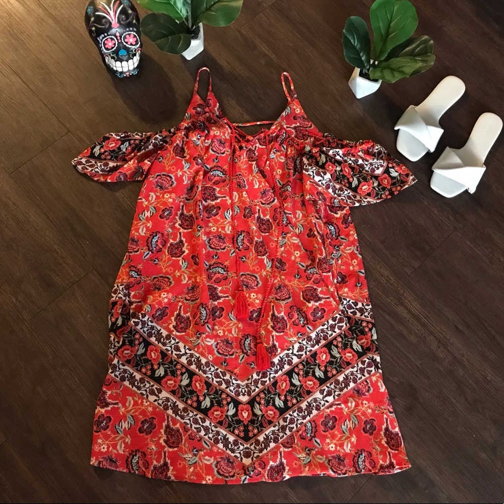 Handkerchief Open Shoulder Dress, LNC